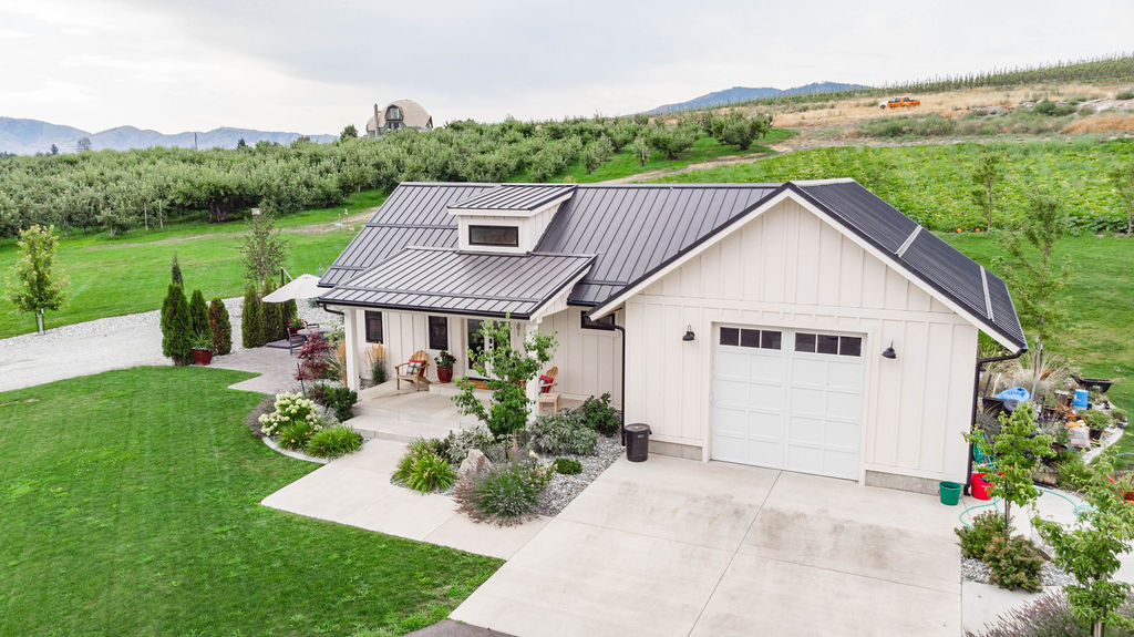 Chelan Valley Farms guesthouse agritourism experience Lake Chelan