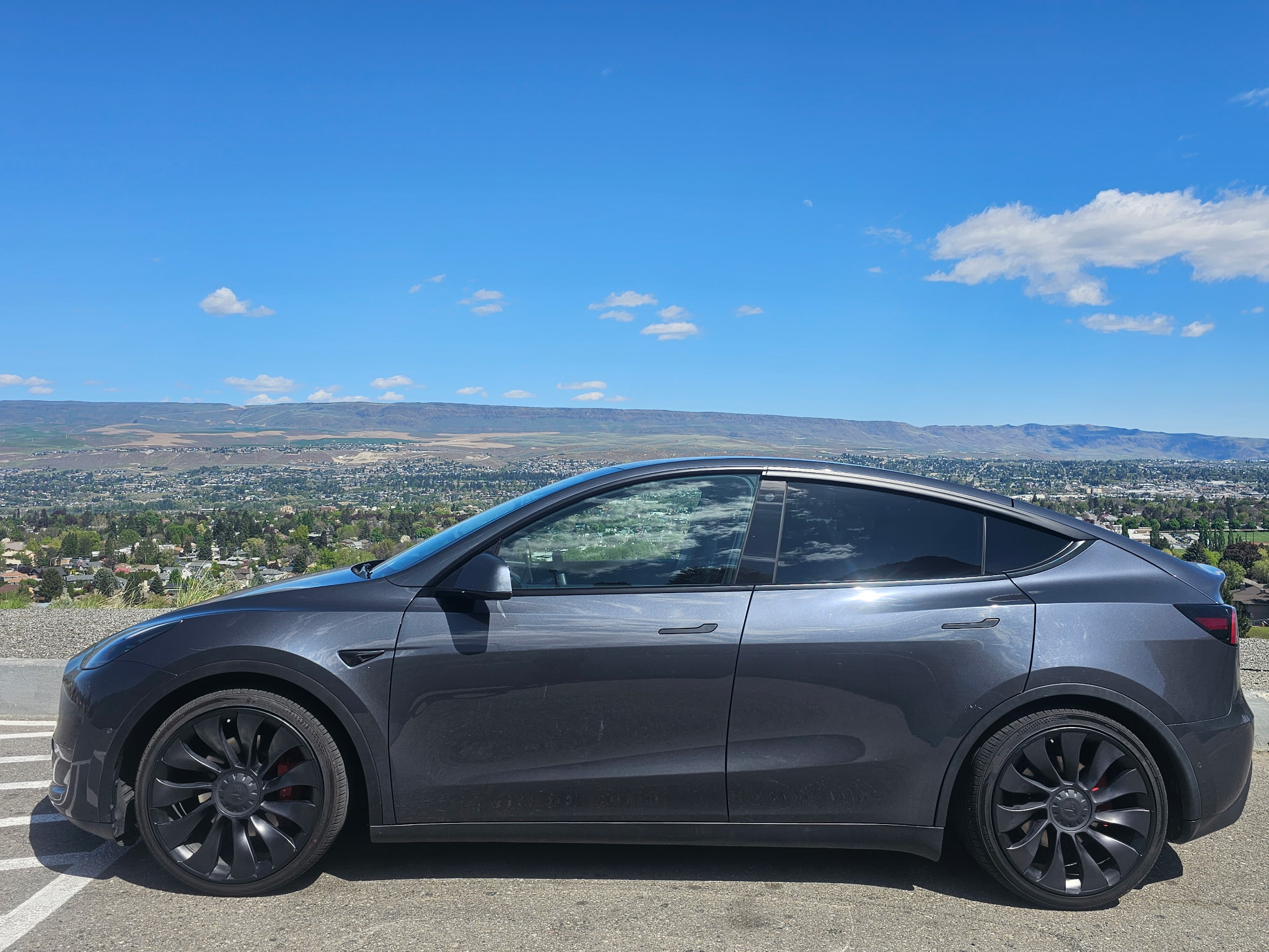 Tesla Model Y Luxury Chauffeur